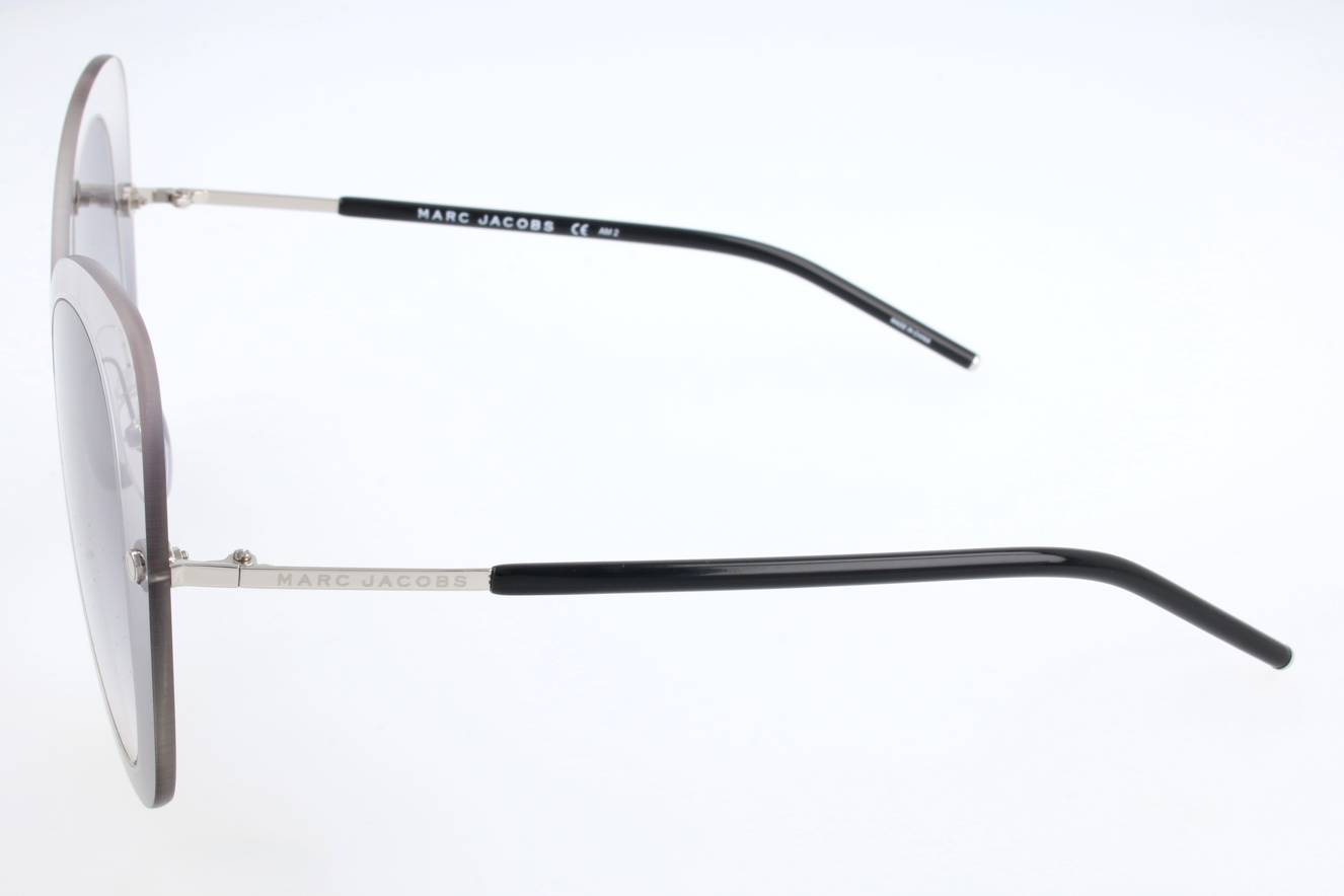 Marc Jacobs SUN 26/S 732 54 20 140