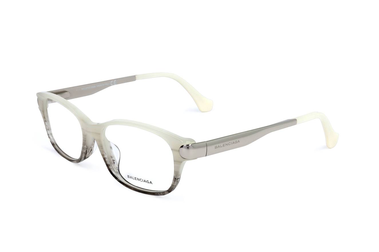 Balenciaga Frame White BA5024